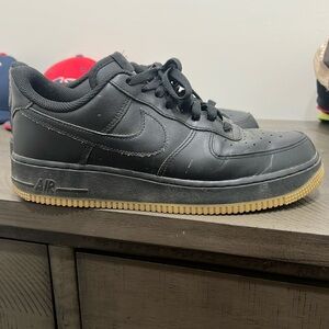 Black Nike Air Force